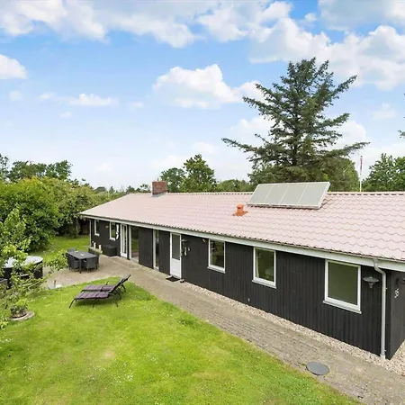 بيت للعطل C11555-hemmet-husfold-35 *